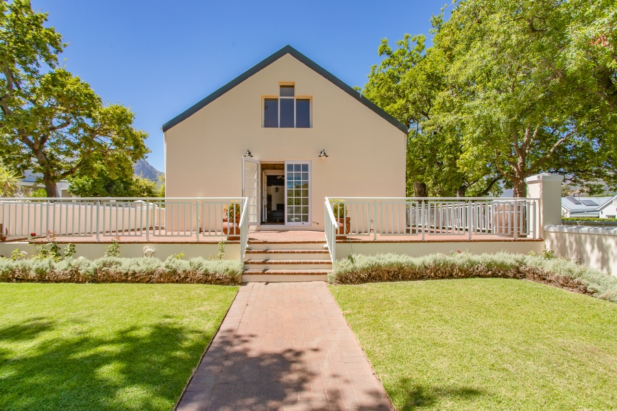To Let 3 Bedroom Property for Rent in Franschhoek Western Cape
